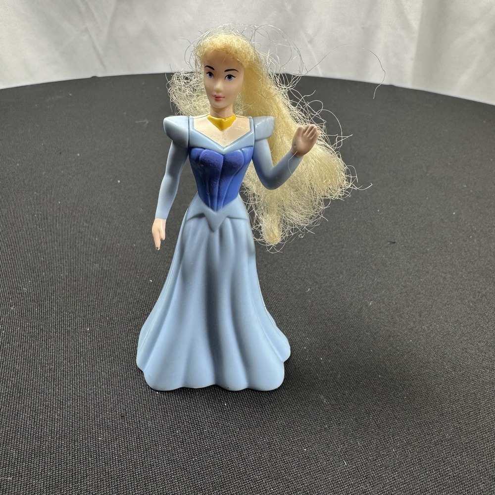 SLEEPING BEAUTY Walt Disney Masterpiece Collection McDonald's Happy Meal Toy '96